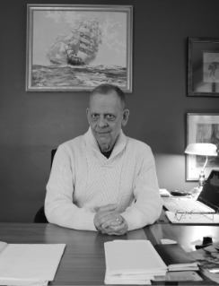 Photo of Author Glenn Armocida 